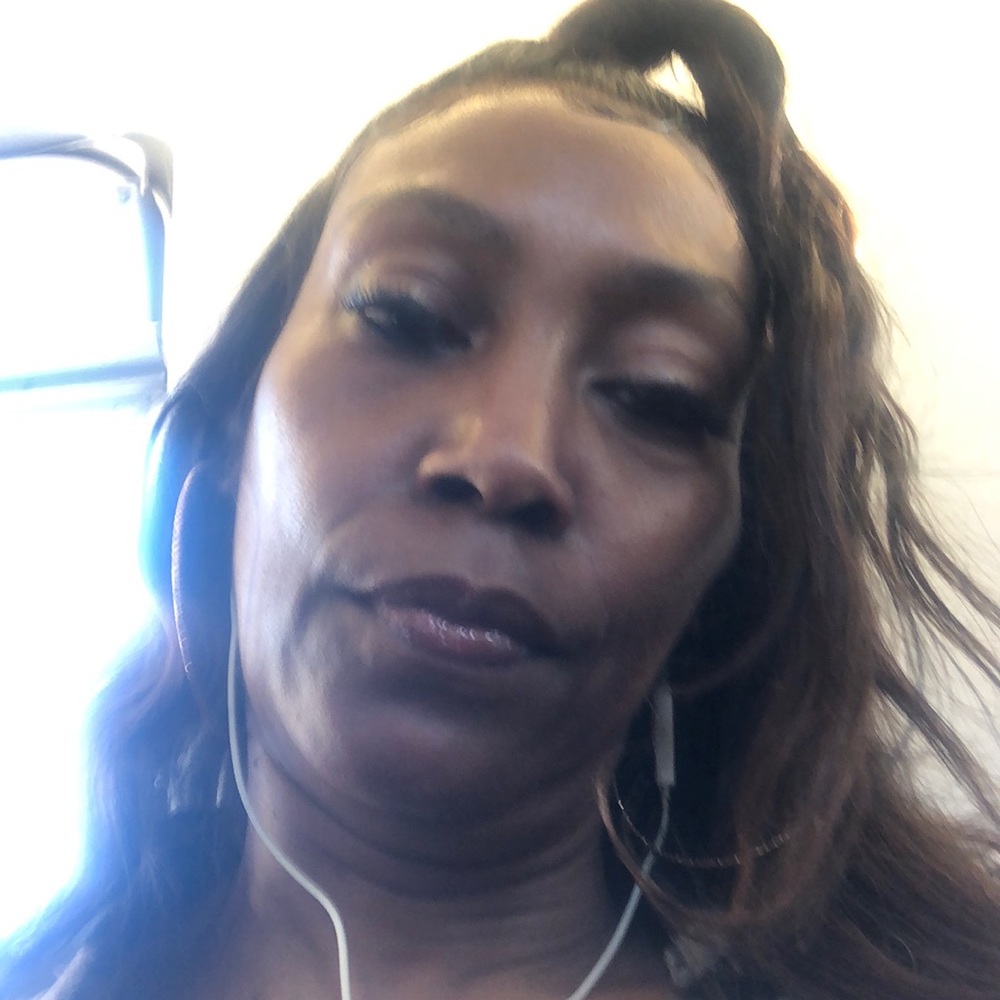 Meet your Posher, Cheryl